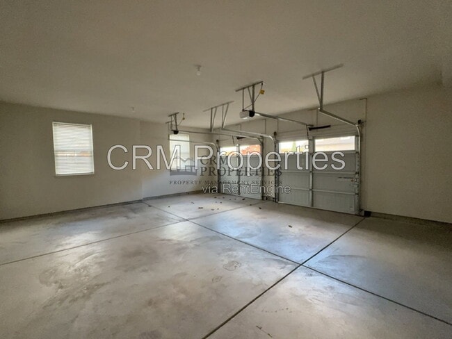 Building Photo - 411 Heritage Terrace Ln