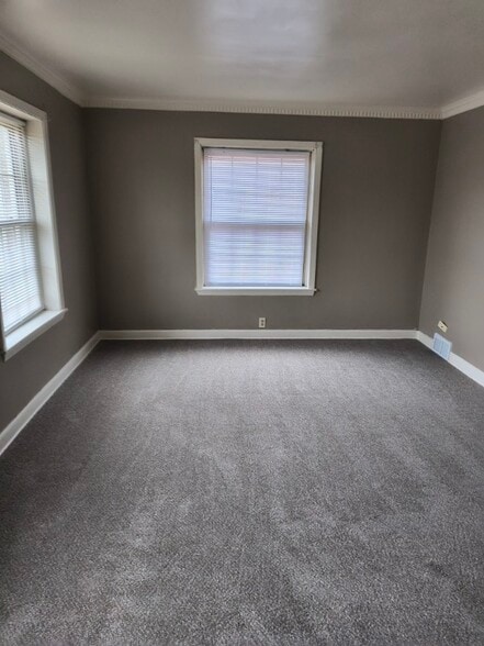 Building Photo - 6107 W Center St