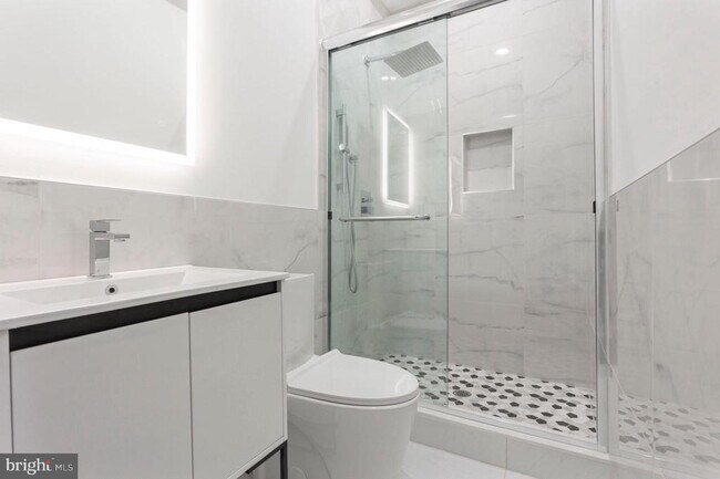 Building Photo - 1412 S 22nd St