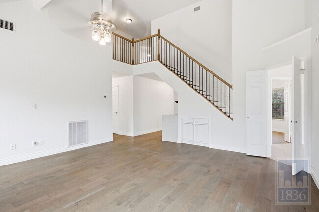 Building Photo - 9003 Scottish Pastures Dr