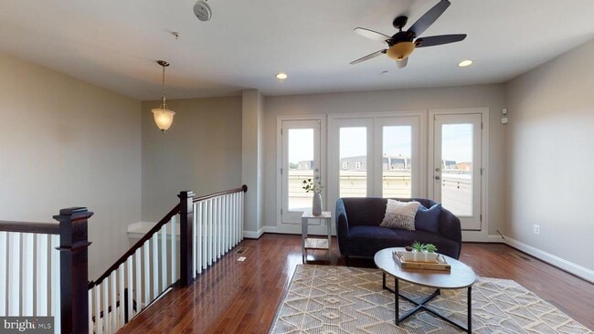 Building Photo - 726 River Mist Dr