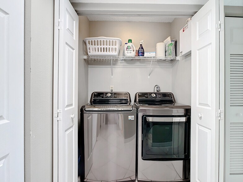 In-Unit Laundry - 2400 Feather Sound Dr Apt 421
