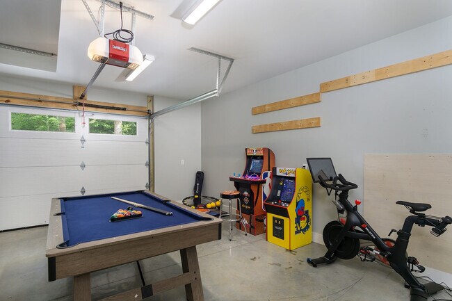 Building Photo - 12 Nanas Branch Dr