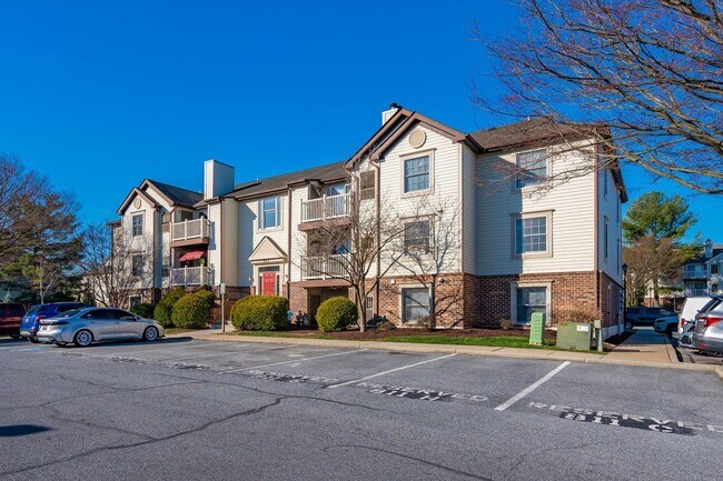 Building Photo - Affordable Condo in Frederick, MD