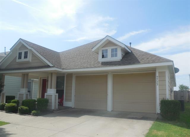 Building Photo - 9733 Old Field Dr