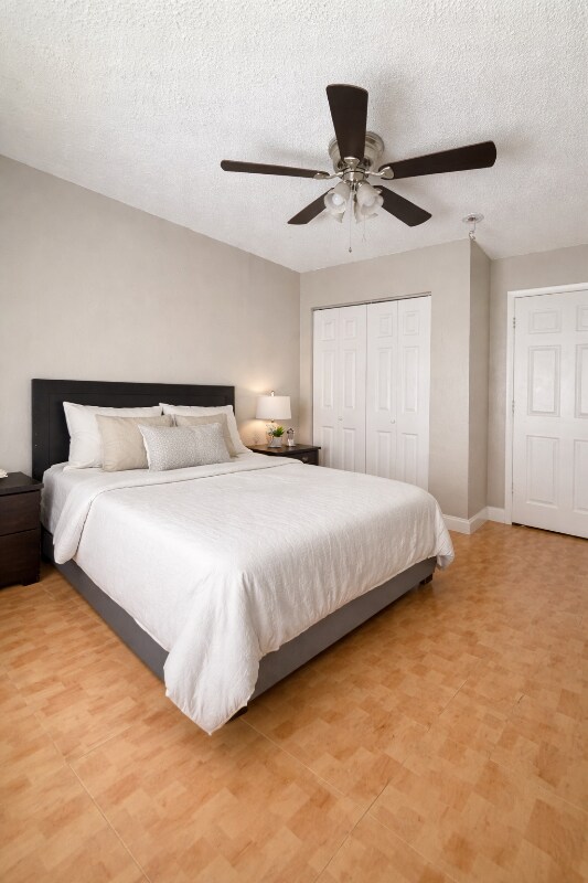 Building Photo - 20778 NW 1st Ct