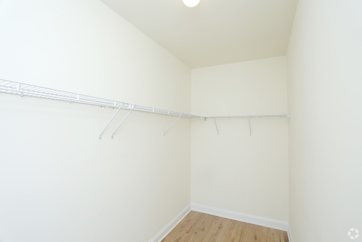 Greenway Village Metuchen Nj Apartment Finder