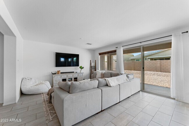 Building Photo - 23138 E Camina Plata