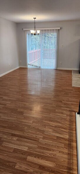 Building Photo - 2007 Winmar Ln