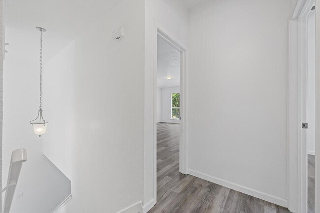 Building Photo - 12925 Marimba Trail