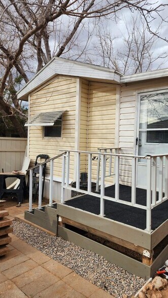 Building Photo - 163 Quail Creek Dr