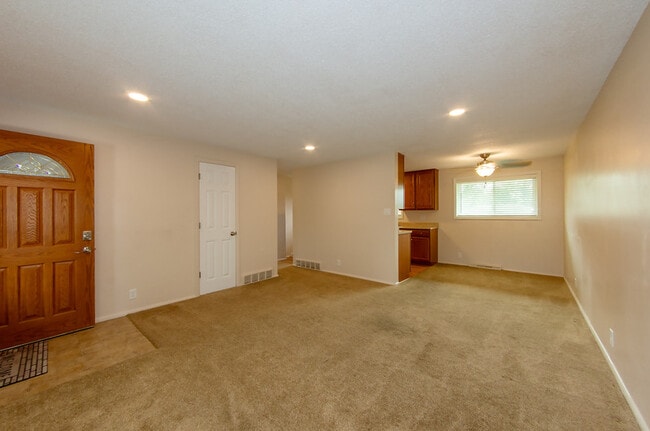 Building Photo - 4761 Greybull Ave