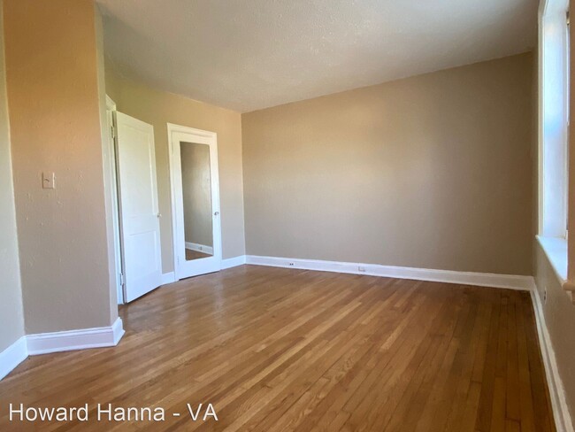 Building Photo - 1 br, 1 bath House - 7340 Hampton Blvd., #B3