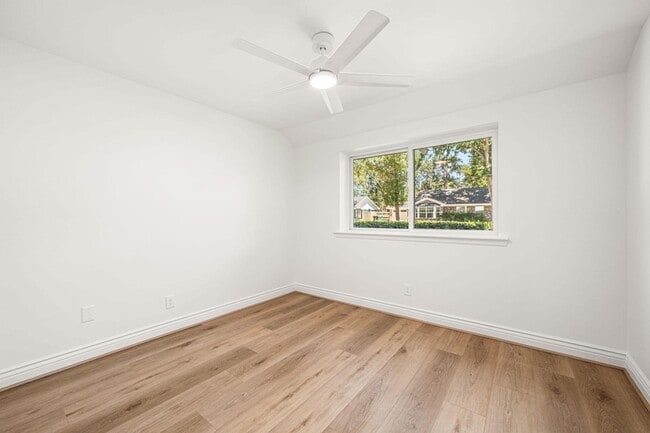 Building Photo - 10115 Moorberry Ln