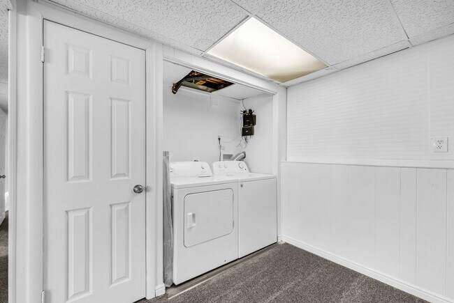 Building Photo - Spacious 4-Bedroom Layton Home with Finished Basement and 2-Car Garage