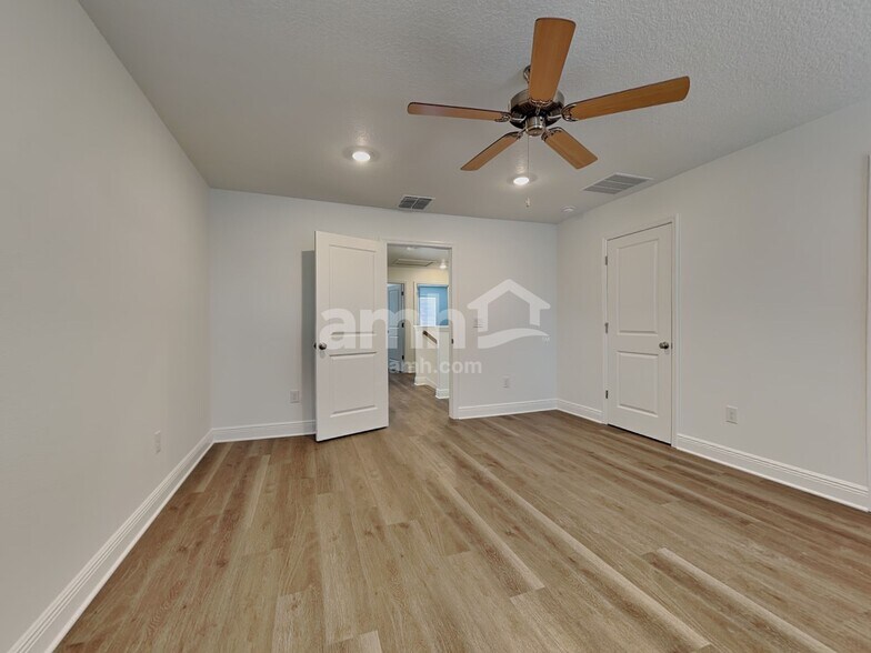 Building Photo - 6695 Atlantic Bch Ave