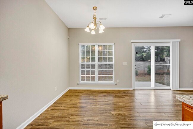 Building Photo - 143 Springhaven Dr