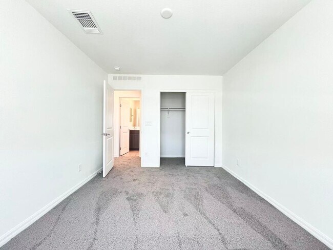 Building Photo - 8047 Terra Barossa St