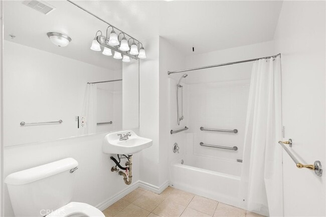 Building Photo - 17888 Alburtis Ave