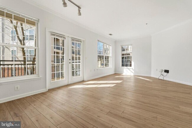 Building Photo - 3015 Nicosh Cir