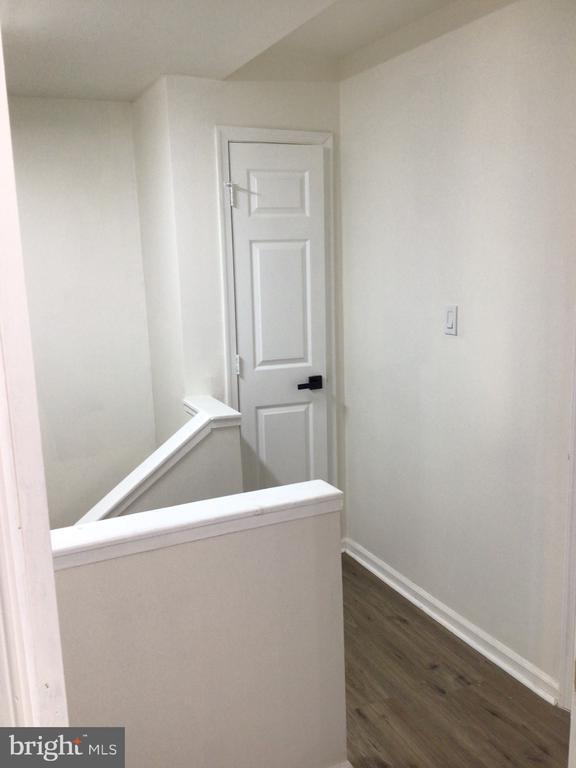 Building Photo - 1715 W Lexington St