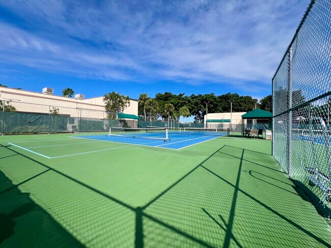 Building Photo - 3529 NW 35th St