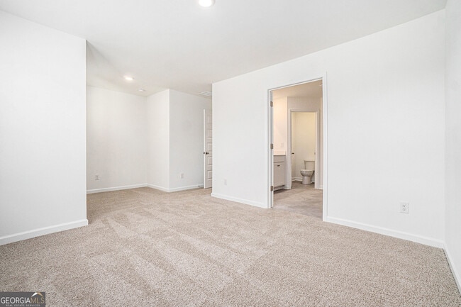 Building Photo - 6229 Honeybell Aly