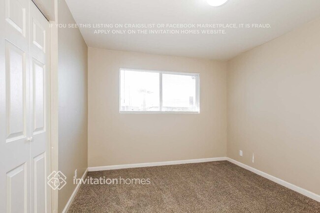 Building Photo - 4214 W Stella Ln