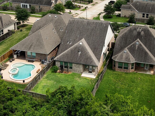 Building Photo - 10923 Texas Rose Dr