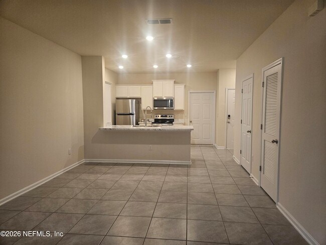 Building Photo - 86640 Shortline Cir