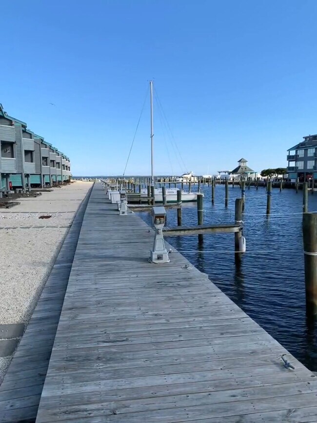 Building Photo - 19 Grand Bay Harbor Dr
