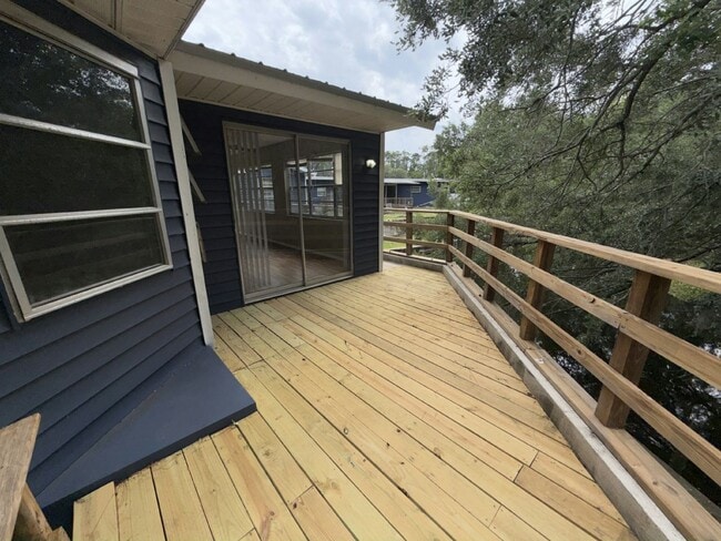 Building Photo - 2141 E Camp N Comfort Ln