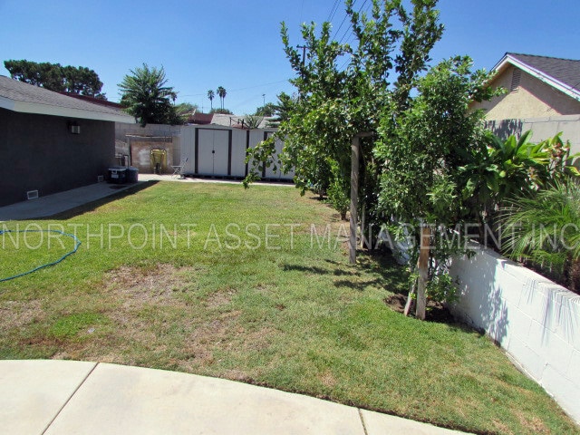 Building Photo - Bright and contemporary 3 bedroom, 2 bath ...