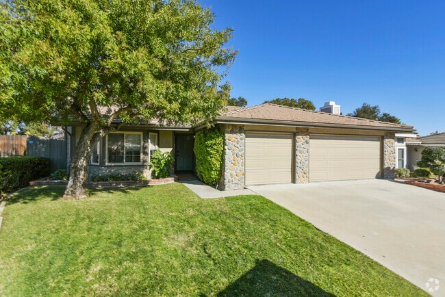 Front View - 540 Canyon Vista Dr