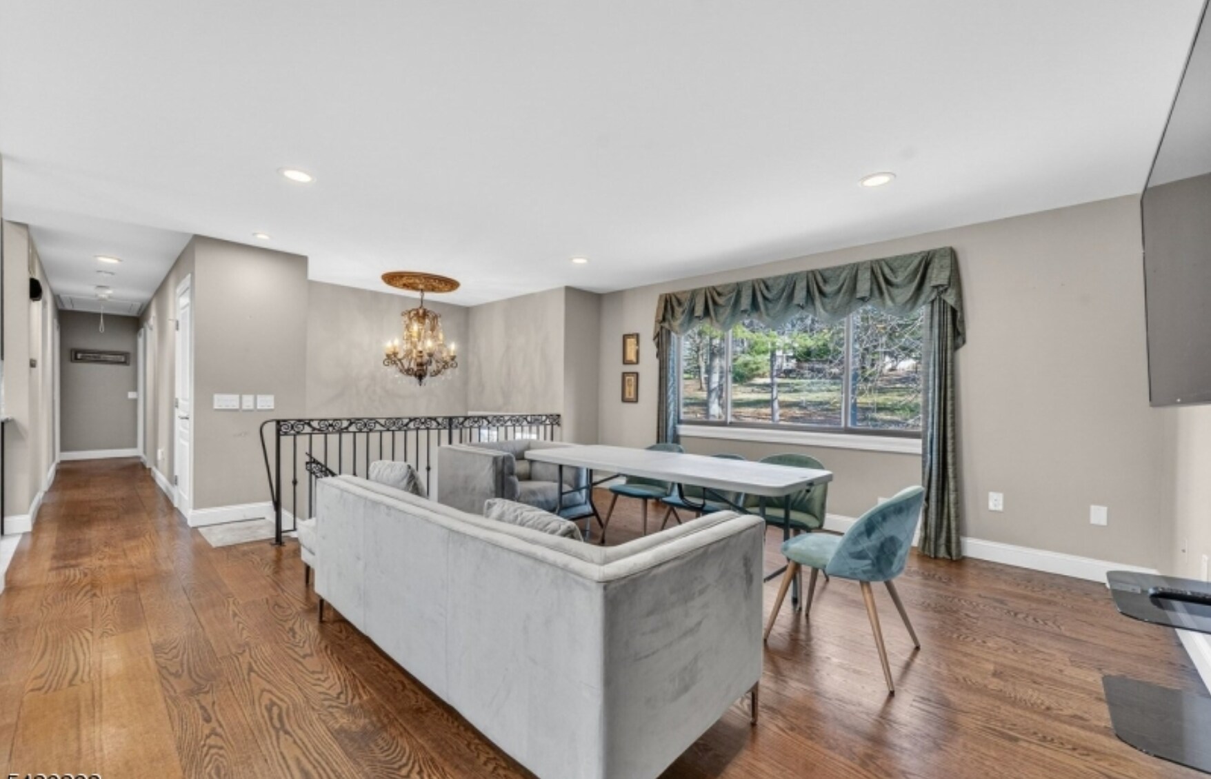 Building Photo - 2289 Brookside Dr