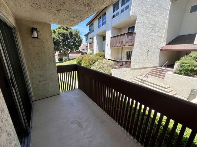 Building Photo - 1 Bed / 1 Bath Condo in Mission Verde – Pa...