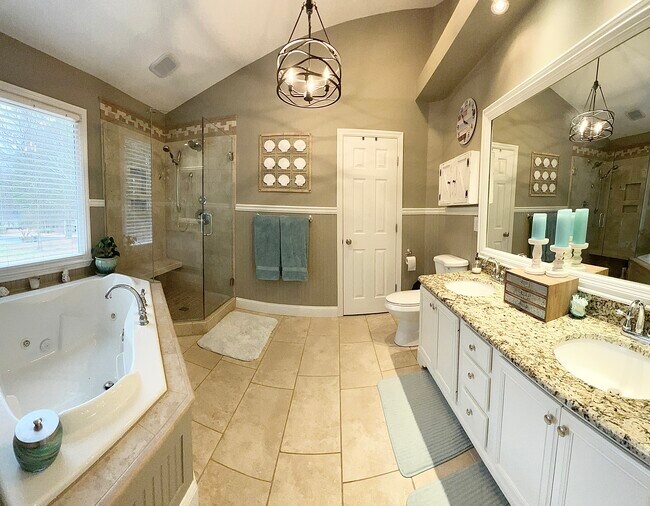 Building Photo - 110 Inland Cir