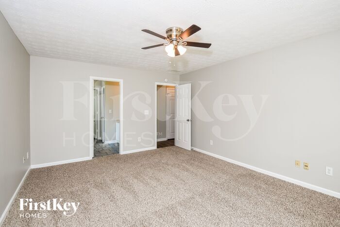 Building Photo - 1776 Summit Creek Way