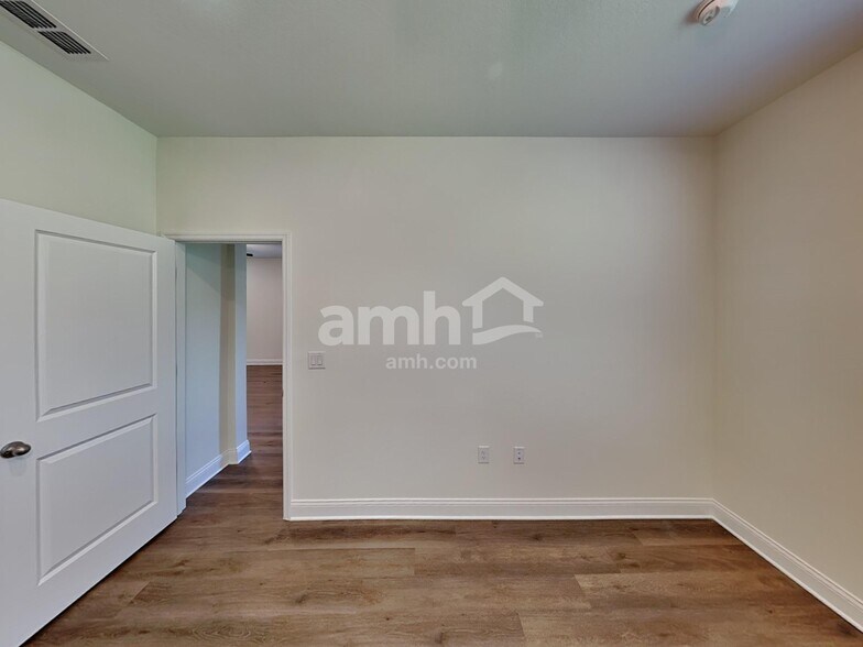 Building Photo - 3683 Windward Hls Blvd