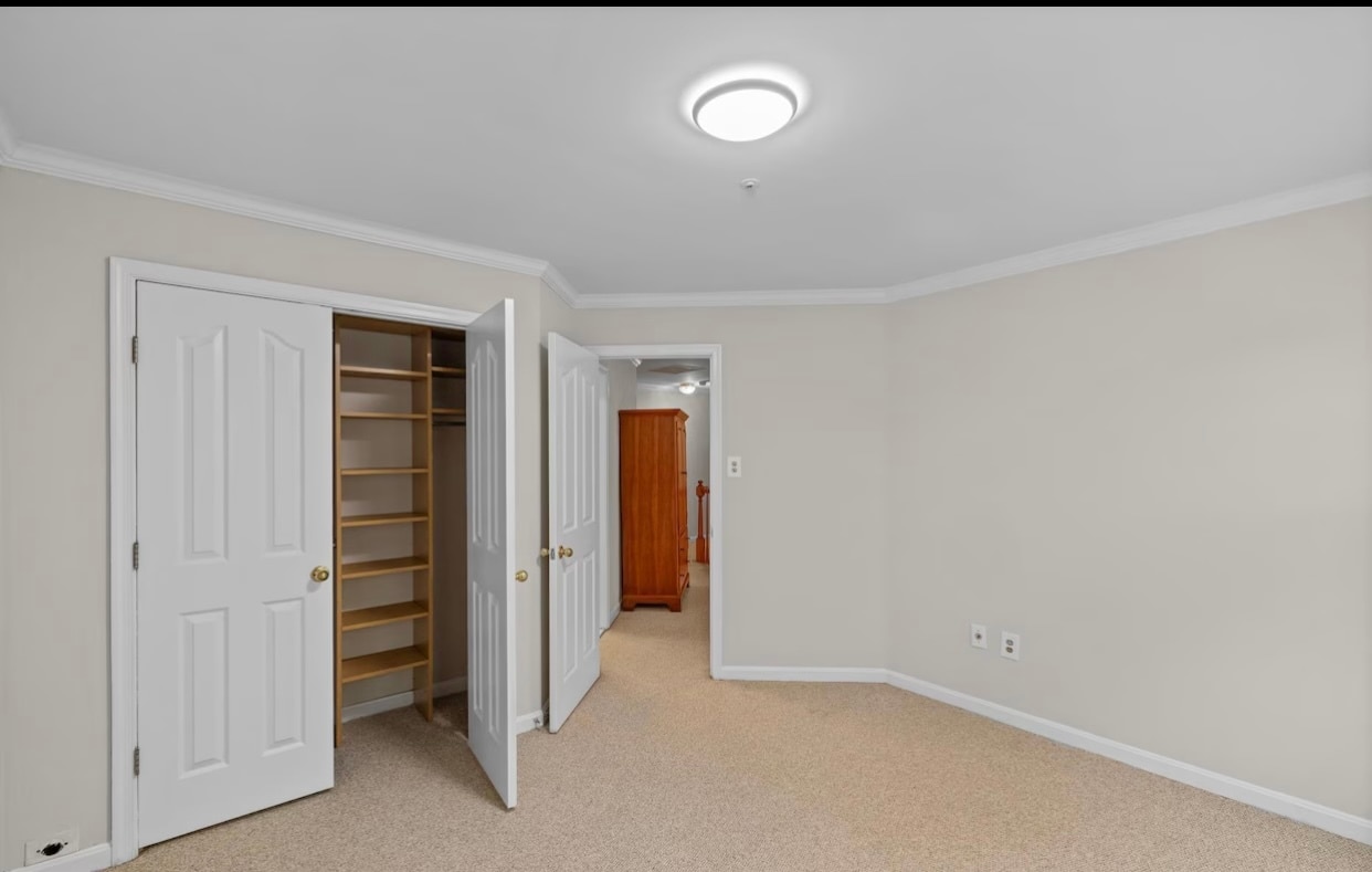 Building Photo - 5714 Silk Tree Dr