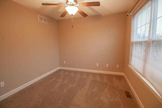 Building Photo - 7413 Rosedown Dr