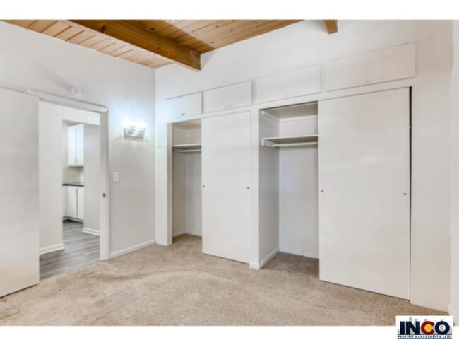 Building Photo - 6075 S Sterne Pkwy