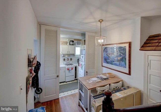Building Photo - 1622 29th St NW