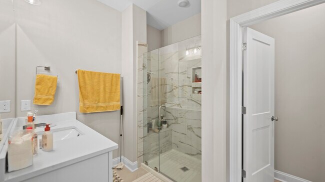 Building Photo - 11054 Ligon Mill Rd