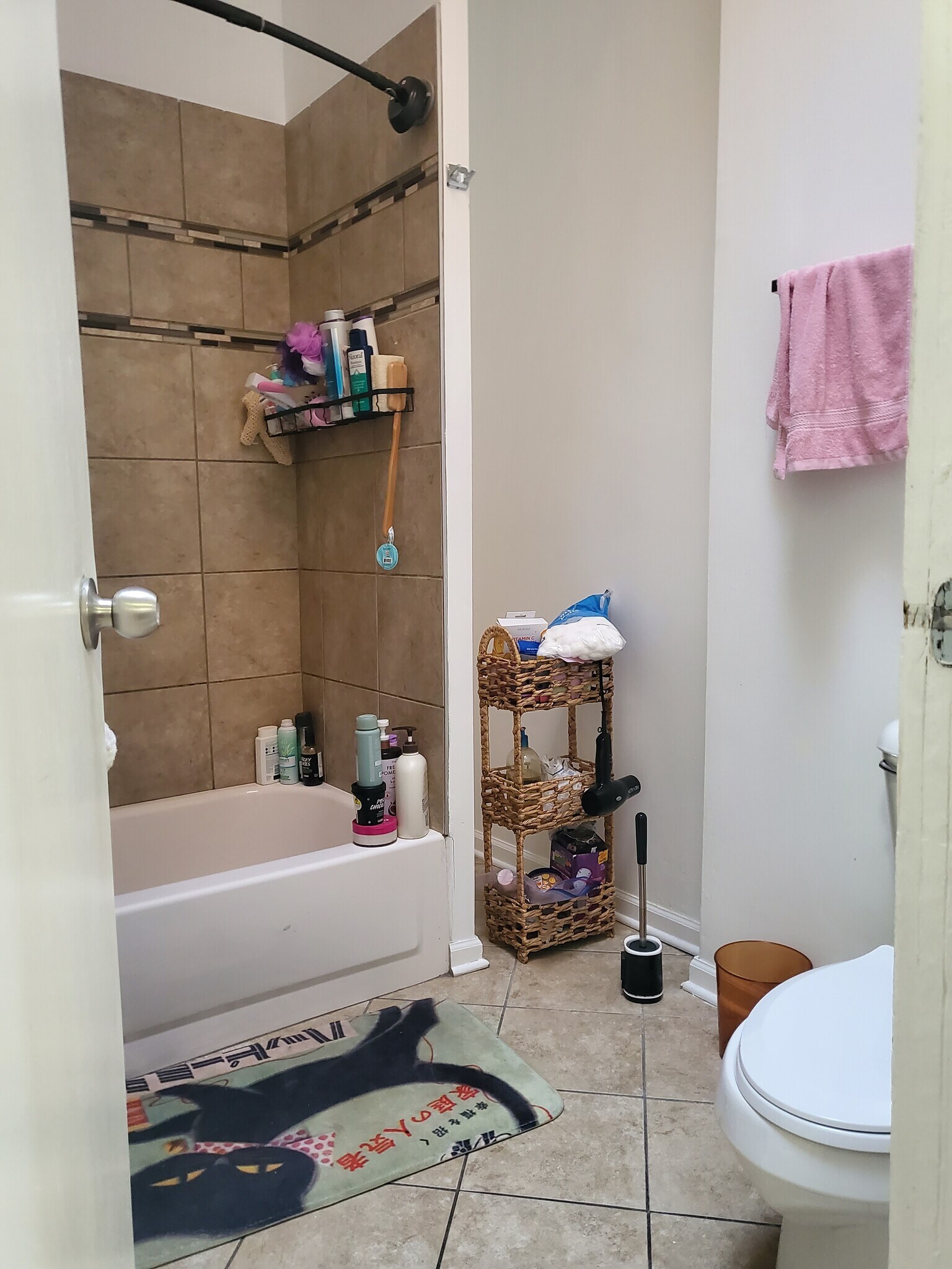 Building Photo - 2511 W Augusta Blvd