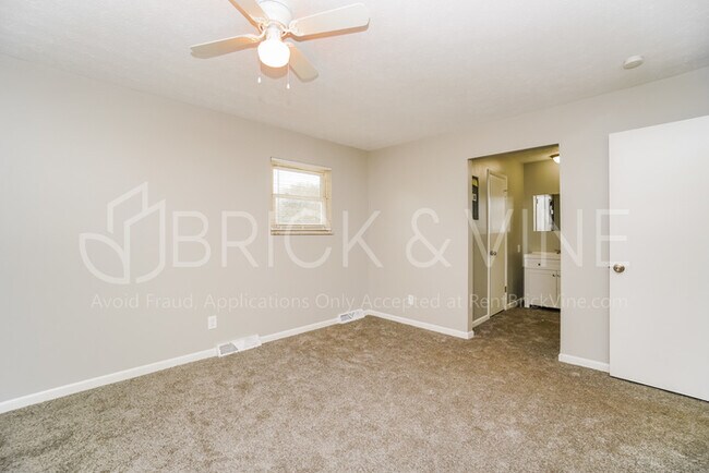 Building Photo - 1717 Demorest Rd