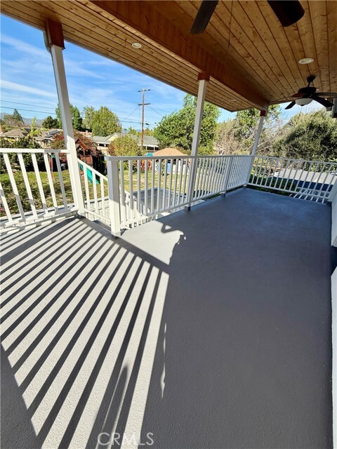 Building Photo - 20407 Strathern St