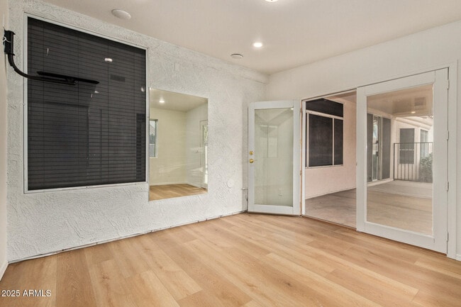 Building Photo - 3331 N Copenhagen Dr