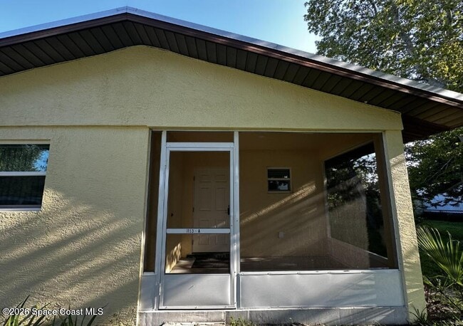Building Photo - 1153 Carlton Dr