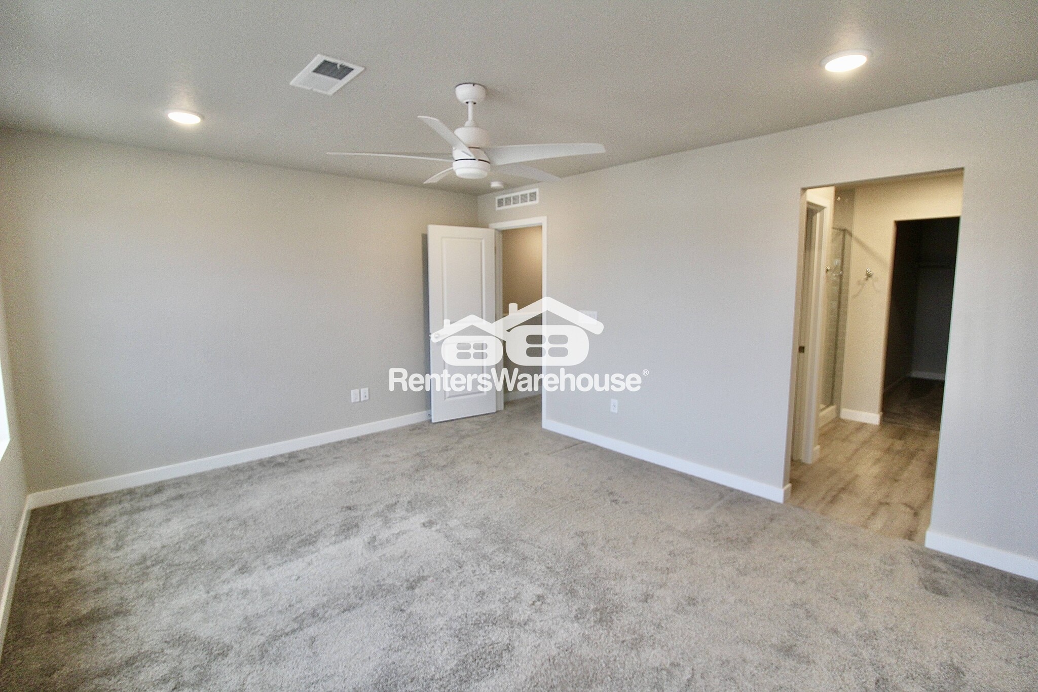 Building Photo - 911 Plum Creek Ct